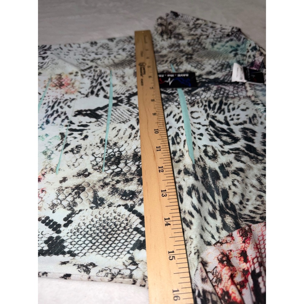 Save the Faith Womens XS Mixed Animal Print Cutout Short Sleeve Top Made in USA - Picture 7 of 7
